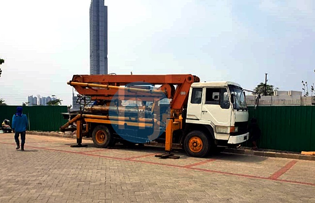 Harga Sewa Concrete Pump Super Long Boom Per Hari di Kelapa Dua Jakarta