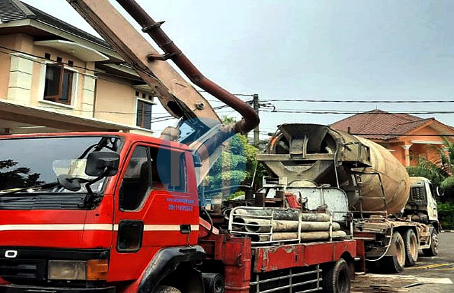 Harga Sewa Concrete Pump Super Long Boom Per Hari di Jawilan